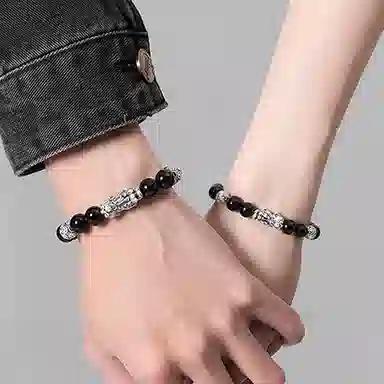 中国珠宝 貔貅祥瑞守护招财进宝 以八方之财为食 吞万物而不泄 平安喜乐 事事顺心 精雕细琢 栩栩如生 黑曜石 手串 男女同款情侣款