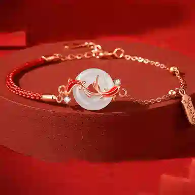 中国珠宝 锦鲤平安扣手饰 新潮设计感冷淡风 小众设计 大气简约 轻奢时尚高级感 日常通勤显气质 小巧精致百搭 玉髓 手链 女款