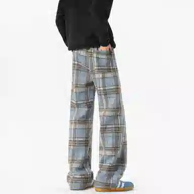 D&W Classic Christmas Red Plaid Sweatpants