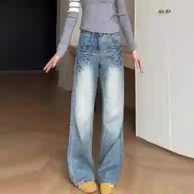 TLONELY1 vibecleanfit