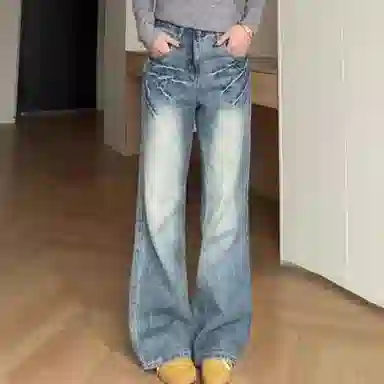 TLONELY1 vibecleanfit