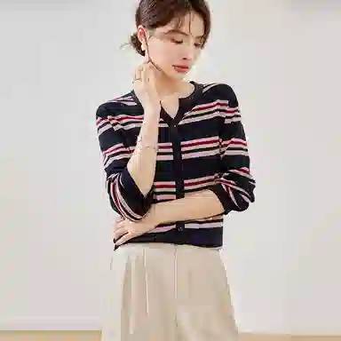 曲韩 条纹高级感简约百搭舒适长袖针织衫 女款