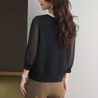 V