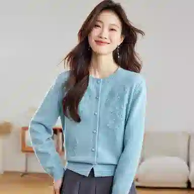 曲韩 长袖简约舒适针织衫 女款