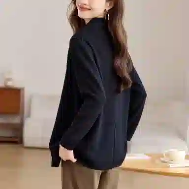 曲韩 简约休闲双排扣设计长袖截短外套 女款