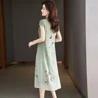曲韩 舒适简约新中式短袖连衣裙 女款 绿色