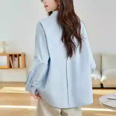 曲韩 翻领宽松休闲上衣百搭通勤纯棉春季长袖衬衫 女款 浅水蓝