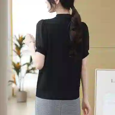 V T