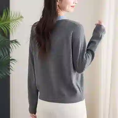 v