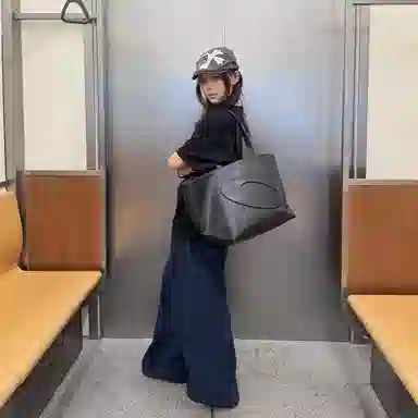 VULCAN STORE Logo PU Tote