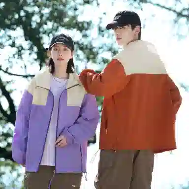 ROBINHOOD Retro Logo Hoodie