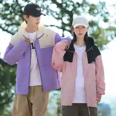 ROBINHOOD Retro Logo Hoodie