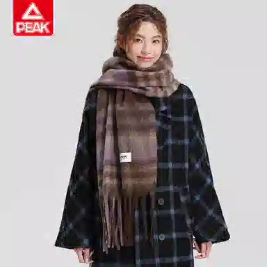 匹克 时尚高级感蓬松柔软亲肤大拉毛格子流苏加厚保暖 聚酯纤维 绒线围巾 男女同款情侣款