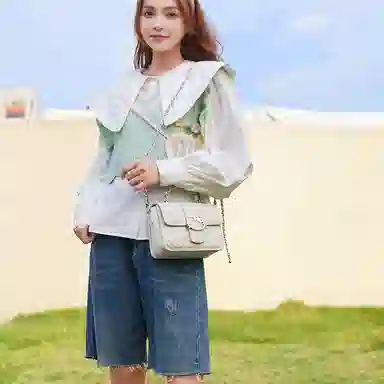 MESUCA Sanrio kitty PU