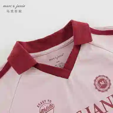 MARC&JANIE V-Neck Raglan Long Sleeve Tee