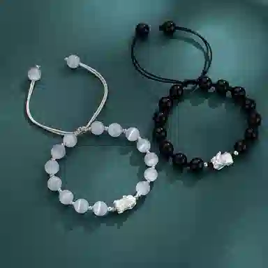 零界 新中式招财貔貅吞金兽 小众国风百搭平安转运珠 织物手绳 琉璃 手链 男女同款情侣款