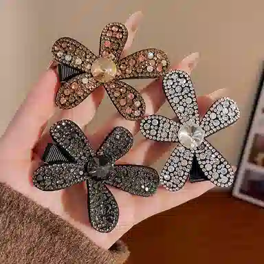 零界 六公分水钻满钻花朵鸭嘴韩版轻奢百搭时尚刘海#好运 塑料 树脂 发夹 女款