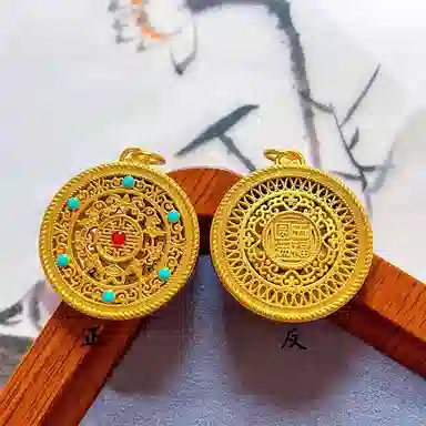 【正财偏财滚滚来】 零界 转动罗盘风生水起！ 新中式国潮复古风八宝花盘  一款两用 可挂可戴#好运 合金 挂件 男女同款情侣款