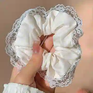 零界 甜美奶油系列波点头绳 蕾丝花边温柔大肠圈 小众设计高级发饰 布艺 发圈 女款