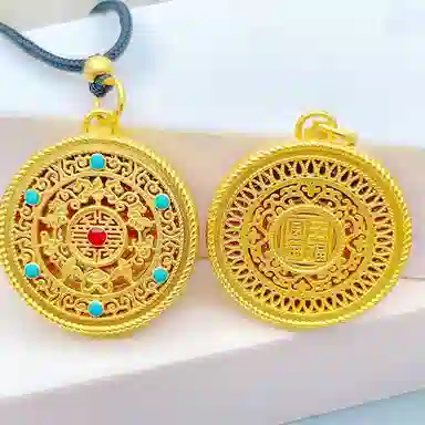 【正财偏财滚滚来】 零界 转动罗盘风生水起！ 新中式国潮复古风八宝花盘  一款两用 可挂可戴#好运 合金 挂件 男女同款情侣款