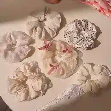 零界 甜美奶油系列波点头绳 蕾丝花边温柔大肠圈 小众设计高级发饰 布艺 发圈 女款