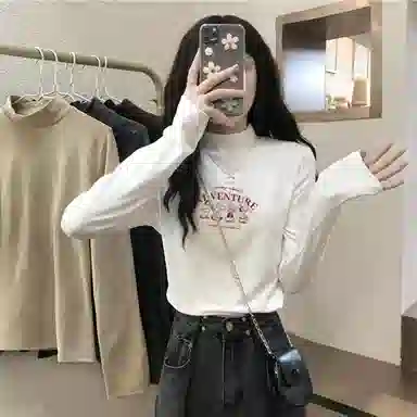 AWAO Logo T