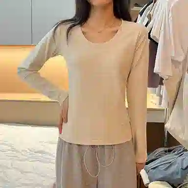 Beauty at 19 T