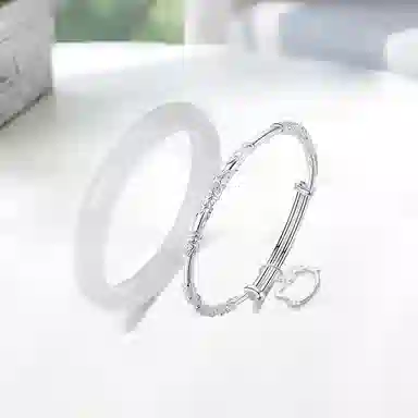 静范 白月光贵妃镯 新中式经典复古一步一响旗袍汉服 古风冰透轻奢清冷显白气质优雅时髦百搭高级感恋爱告白#好运 琉璃 手镯 女款