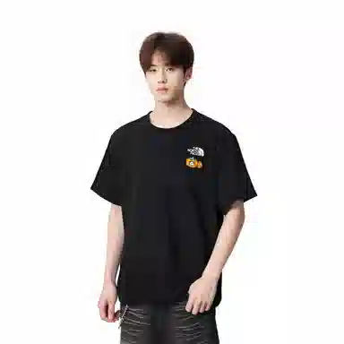 THE NORTH FACE Extraordinary T