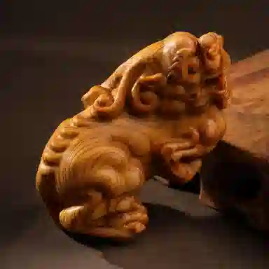 木盛缘 招财精雕貔貅治愈系创意财神转运财源滚滚复古文玩解压盘玩好运瑞兽貔貅 崖柏 手把件 男款