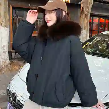 涂诗菲 宽松毛领长袖棉服 女款