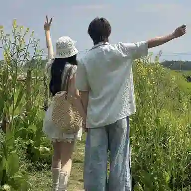 涂诗菲 学院风甜妹蕾丝拼接复古条纹法式无袖连衣裙女宽松上衣衬衫男情侣套装
