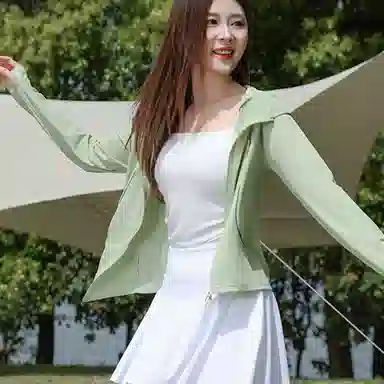 涂诗菲 修身休闲百搭截短外套 女款