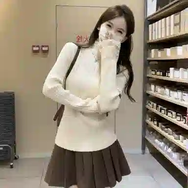 涂诗菲 韩版潮流时尚简约纯色舒适显瘦百搭慵懒风松弛设计感长袖针织衫 女款