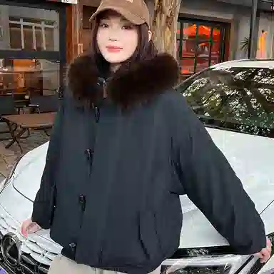 涂诗菲 宽松毛领长袖棉服 女款