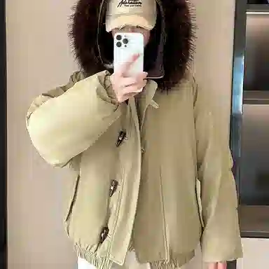 涂诗菲 宽松毛领长袖棉服 女款