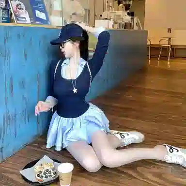 涂诗菲 韩版学院风简约舒适时尚设计感假两件百搭气质纯欲条纹长袖裙装套装 女款