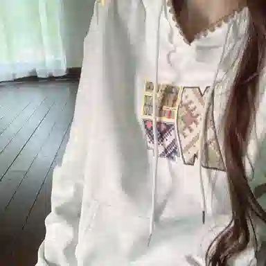 涂诗菲 宽松连帽长袖卫衣 女款