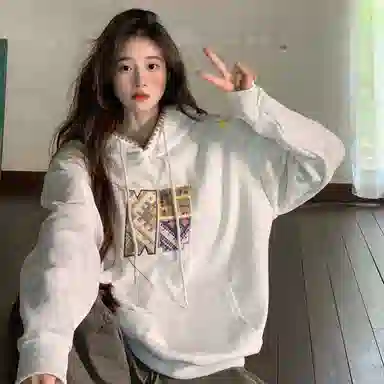 涂诗菲 宽松连帽长袖卫衣 女款