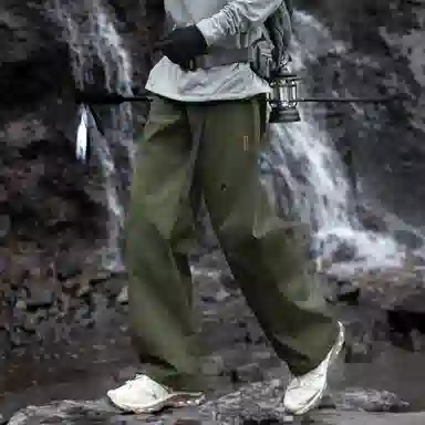 王者荣耀 美式褶皱户外爬山运动徒步宽松舒适透气时尚百搭直筒休闲裤 标语款 男女同款