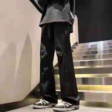 王者荣耀 美式褶皱拼接户外徒步爬山运动宽松舒适透气时尚百搭直筒休闲裤 标语款 男女同款