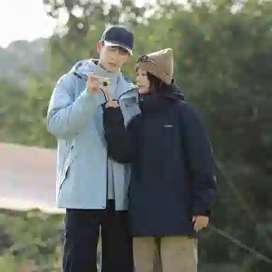 王者荣耀  可拆卸内胆三合一山系户外登山美式简约字母工装休闲宽松保暖连帽  防风透气冲锋衣 男女同款