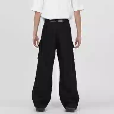 GEOFFREY B. SMALL ins