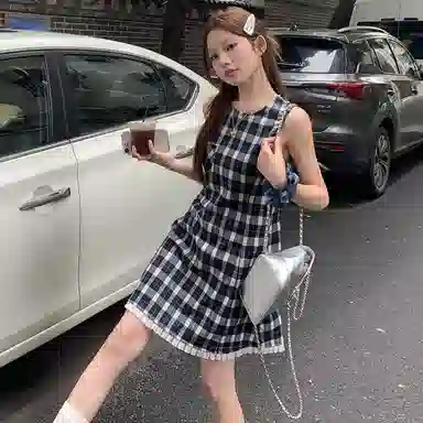 兰缪 舒适时尚简约无袖连衣裙 女款