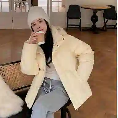 兰缪 白鸭绒蓬松保暖短款冬季时尚高级感简约日常通勤潮流百搭设计感宽松闺蜜装厚外套羽绒服 女款