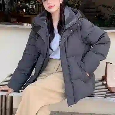 兰缪 白鸭绒蓬松保暖短款冬季时尚高级感简约日常通勤潮流百搭设计感宽松闺蜜装厚外套羽绒服 女款