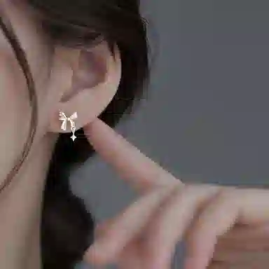 S925