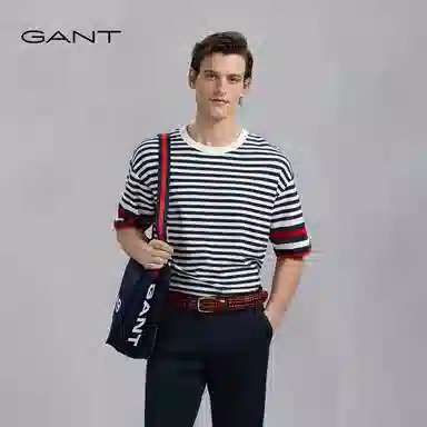 GANT T