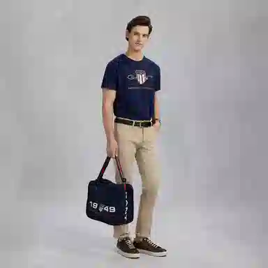 GANT T