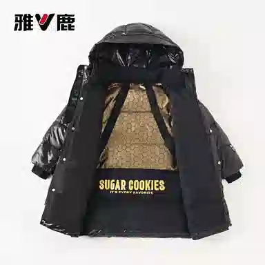 雅鹿黑金羽绒服 蓄热
